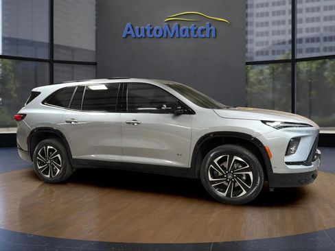 Used 2025 Buick Enclave Sport Touring w/ Super Cruise Package AWD/4WD image 14