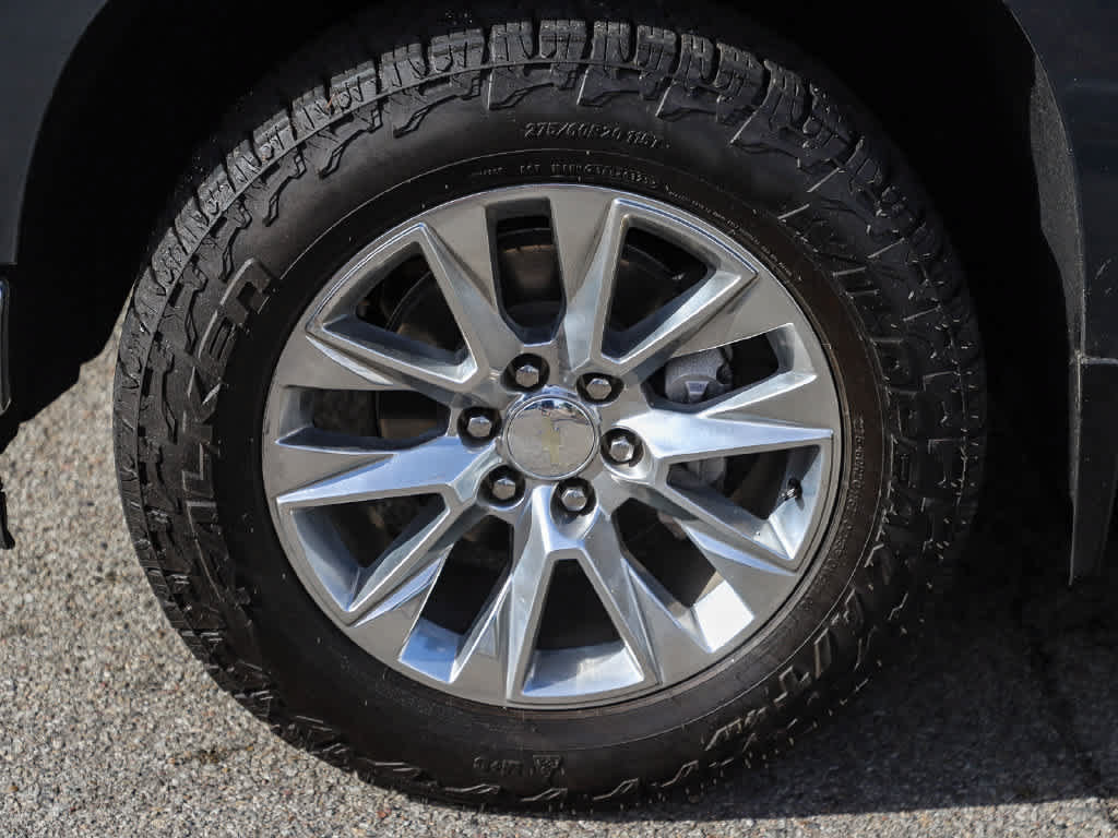 Used 2020 Chevrolet Silverado 1500 LTZ w/ LTZ Premium Package AWD/4WD image 57