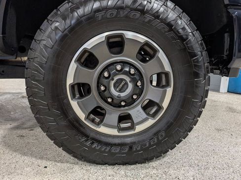 Used 2023 Ford F250 Lariat w/ Tremor Off-Road Package image 14