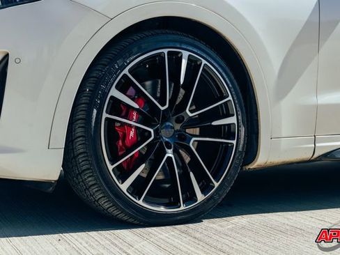 Used 2019 Maserati Levante Trofeo AWD/4WD image 55