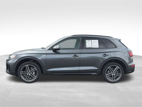 Used 2023 Audi Q5 e Premium Plus w/ Premium Plus Package AWD/4WD image 5