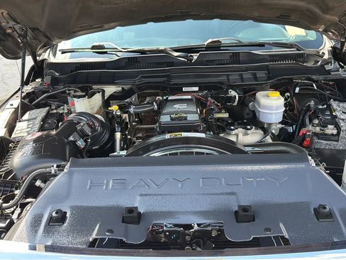 Used 2018 RAM 2500 Limited AWD/4WD image 23