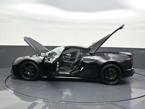 Used 2026 Chevrolet Corvette Z06 image 32