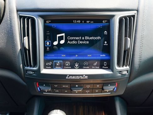 Used 2017 Maserati Levante S AWD/4WD image 54