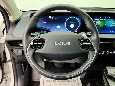 Used 2024 Kia EV6 Light AWD/4WD image 12