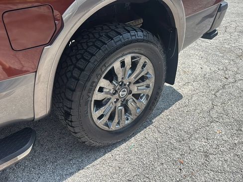 Used 2017 Nissan Titan Platinum Reserve AWD/4WD image 43