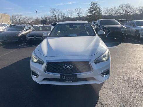 Used 2018 INFINITI Q50 Luxe w/ Essential Package (3.0T Luxe) image 2