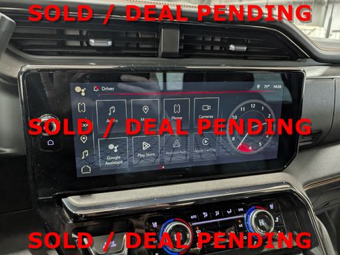 Used 2024 GMC Sierra 2500 AT4 w/ Technology Package AWD/4WD image 26