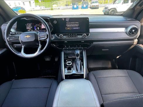 Used 2024 Chevrolet Colorado LT w/ LT Convenience Package AWD/4WD image 21