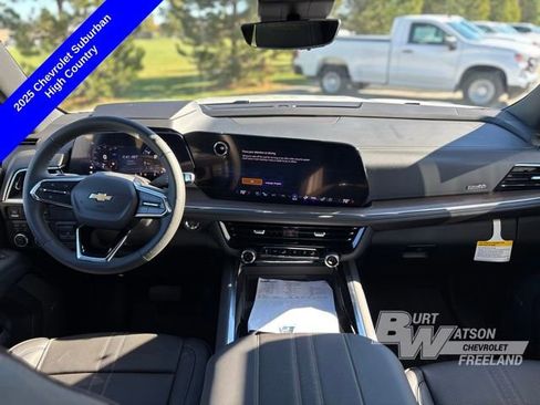 New 2025 Chevrolet Suburban High Country image 14