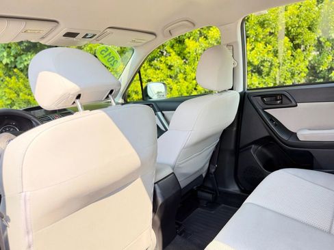 Used 2015 Subaru Forester 2.5i w/ Alloy Wheel Package image 36