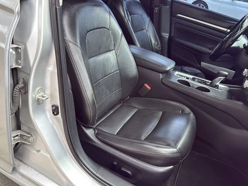 Used 2019 Nissan Altima 2.5 SL FWD image 23