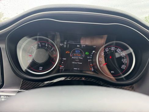 Used 2019 Dodge Challenger R/T RWD image 7
