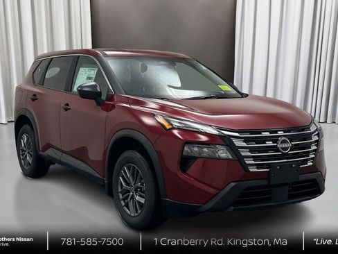 New 2026 Nissan Rogue S image 3