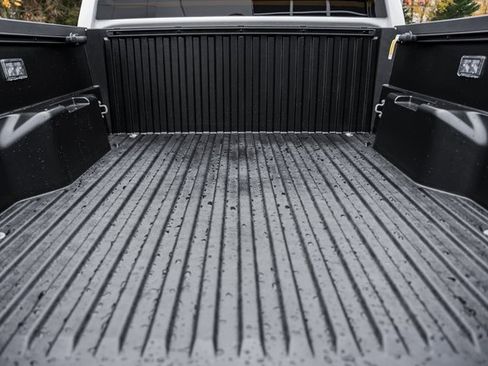 New 2025 Toyota Tacoma TRD Off-Road image 10