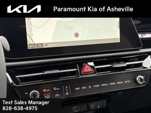 New 2026 Kia Niro EX image 9