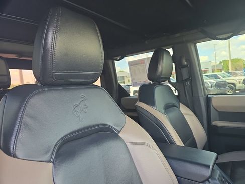 Used 2022 Ford Bronco Wildtrak AWD/4WD image 14
