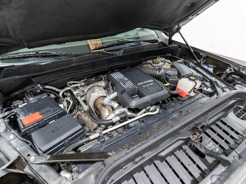 Used 2021 GMC Sierra 1500 SLT w/ SLT Premium Plus Package image 37