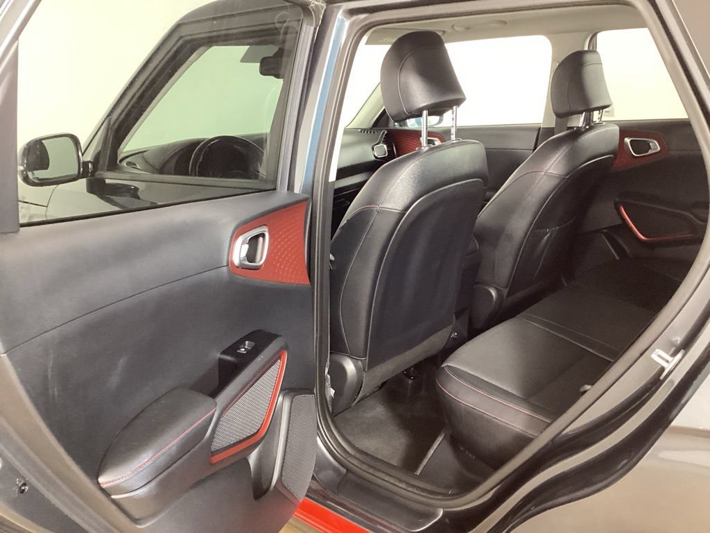 Used 2020 Kia Soul GT-Line Turbo FWD image 27