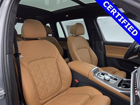 Used 2024 BMW X7 xDrive40i w/ Premium Package image 13
