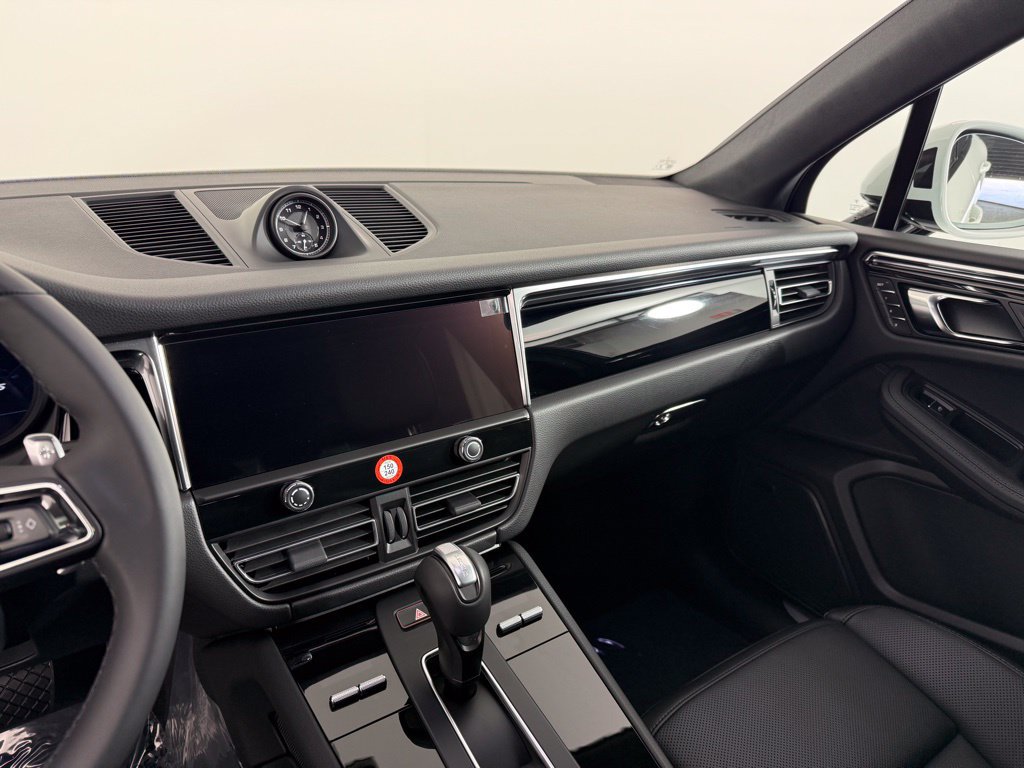 New 2026 Porsche Macan S AWD/4WD image 25