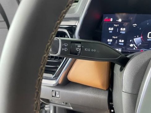 New 2026 GMC Canyon AT4 w/ Technology Plus Package AWD/4WD image 11
