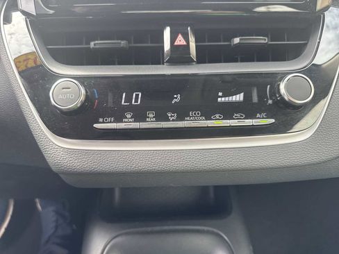 Used 2023 Toyota Corolla LE image 18