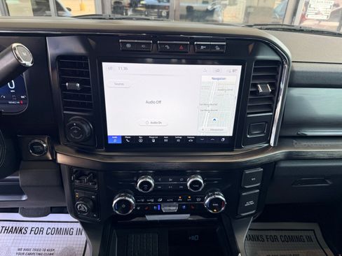 Used 2023 Ford F250 Lariat w/ Lariat Ultimate Package AWD/4WD image 13