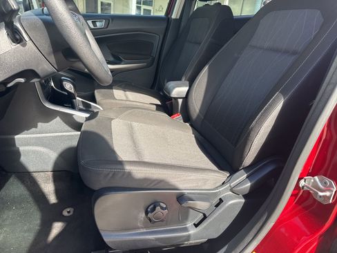 Used 2021 Ford EcoSport SE w/ SE Convenience Package image 7