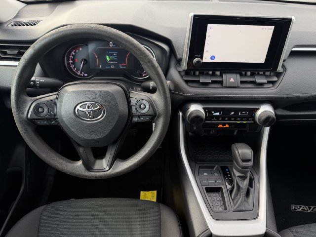 Used 2023 Toyota RAV4 LE FWD image 12