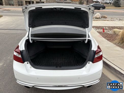 Used 2016 Honda Accord Touring image 8