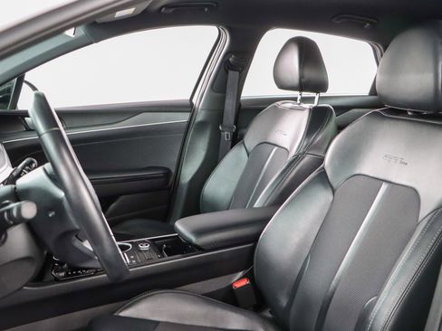 Used 2023 Kia K5 GT-Line image 23