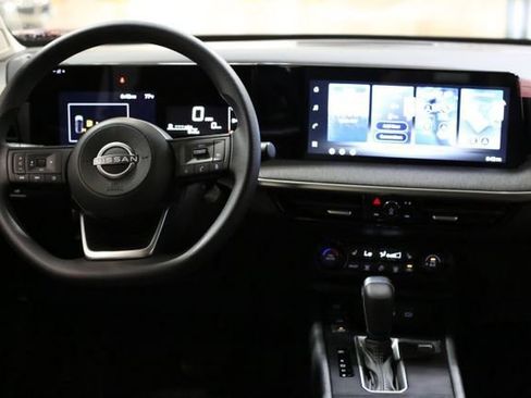 New 2026 Nissan Kicks SV image 16