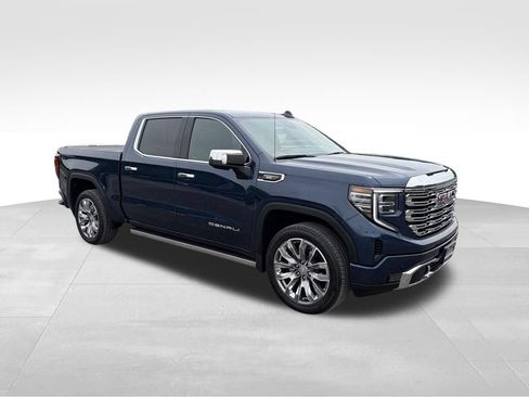 Used 2023 GMC Sierra 1500 Denali w/ Denali Reserve Package AWD/4WD image 27