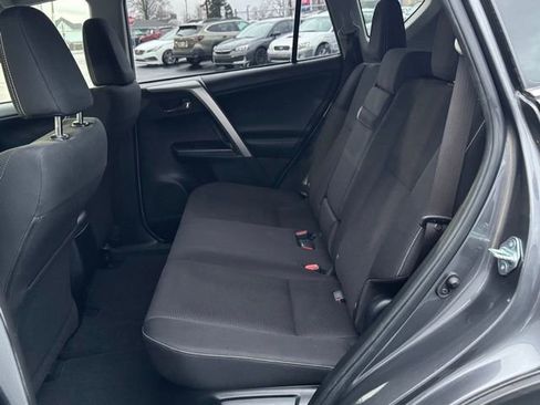 Used 2017 Toyota RAV4 XLE image 15