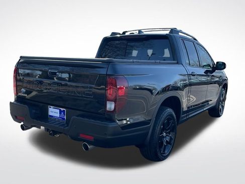 Certified 2025 Honda Ridgeline Black Edition image 6