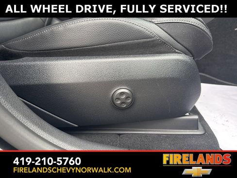 Used 2023 Mercedes-Benz GLC 300 4MATIC image 27