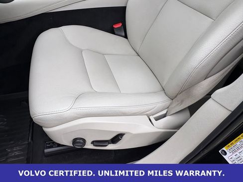 Certified 2023 Volvo XC90 B6 Plus w/ Protection Package Premier AWD/4WD image 29