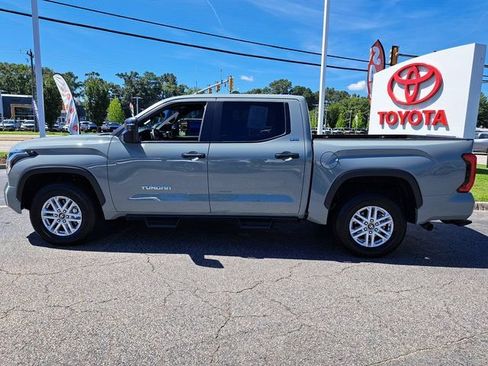 Used 2026 Toyota Tundra SR5 w/ SR5 Convenience Package AWD/4WD image 12