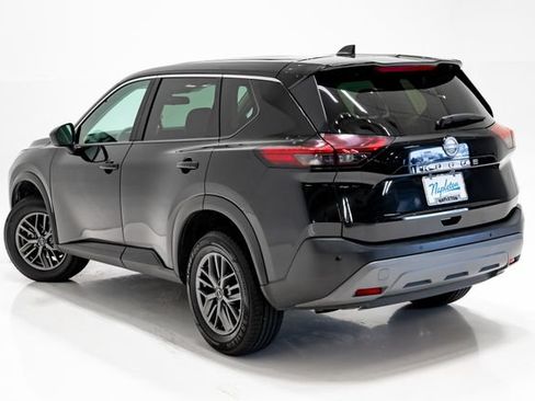 Used 2023 Nissan Rogue S FWD image 28
