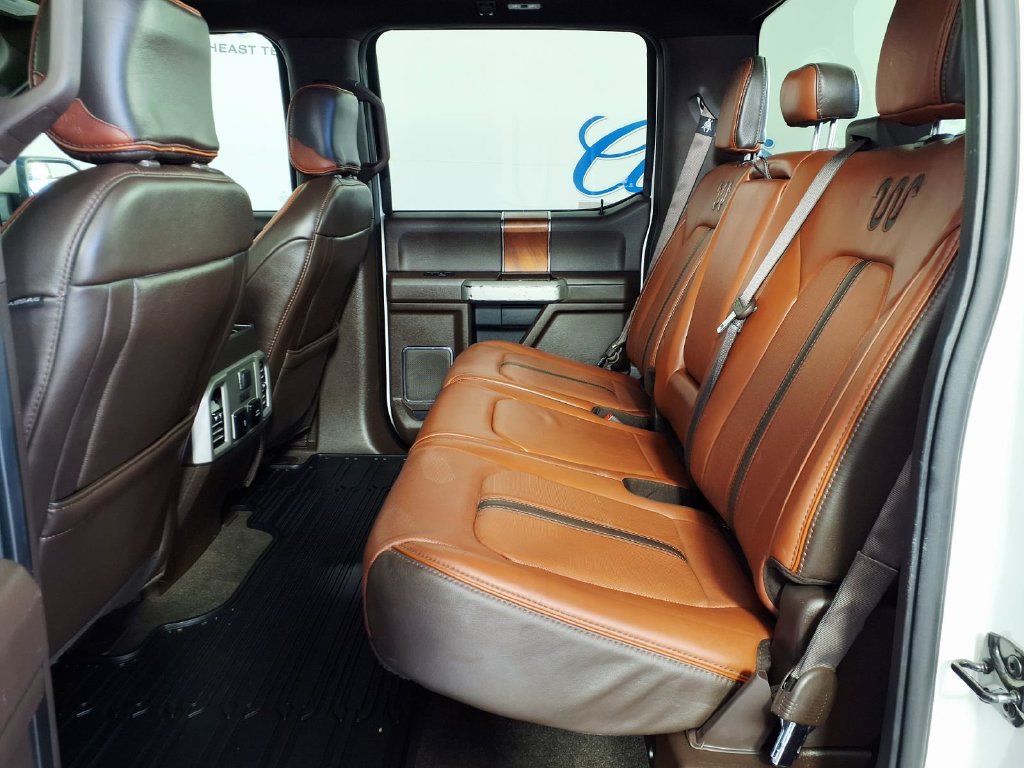 Used 2018 Ford F150 King Ranch w/ Equipment Group 601A Luxury AWD/4WD image 9
