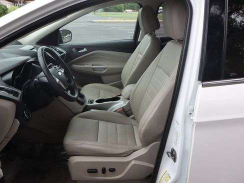Used 2013 Ford Escape SEL AWD/4WD image 16