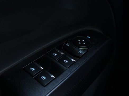 New 2025 Ford Maverick Lariat w/ Black Appearance Package image 14