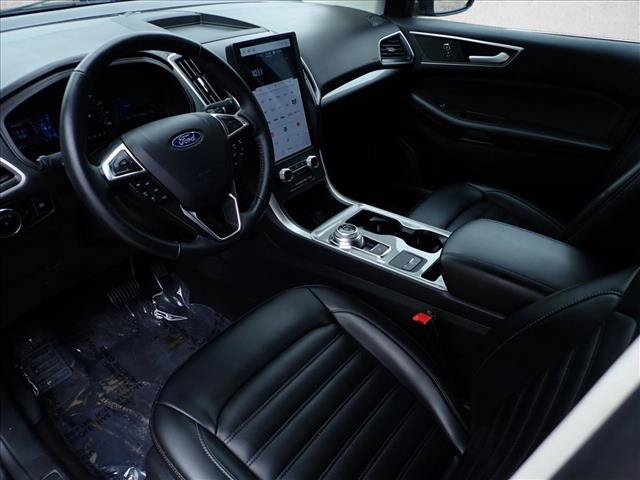 Used 2024 Ford Edge SEL AWD/4WD image 11