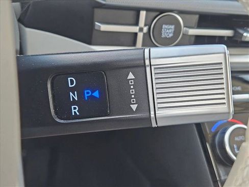 Used 2026 Hyundai Santa Fe SEL FWD image 14