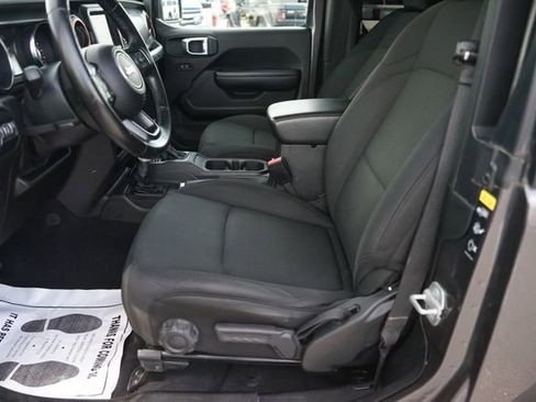 Used 2021 Jeep Wrangler Sport AWD/4WD image 9