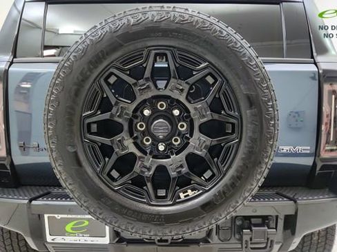 Used 2025 GMC Hummer EV 3X w/ LPO, Illumination Package AWD/4WD image 62