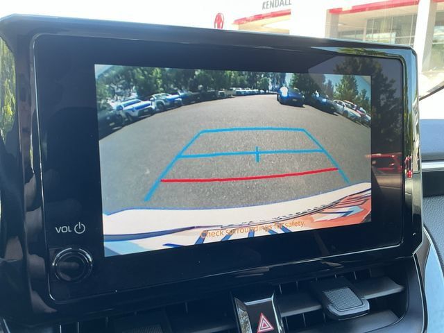 Used 2025 Toyota Corolla LE FWD image 16