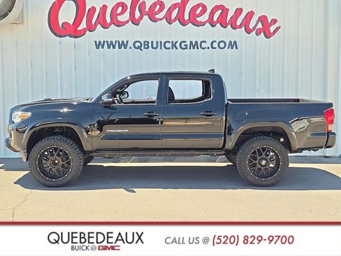 Used 2016 Toyota Tacoma TRD Sport w/ Towing Package RWD image 4