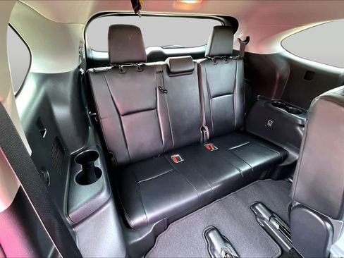 Used 2020 Toyota Highlander Limited FWD image 20